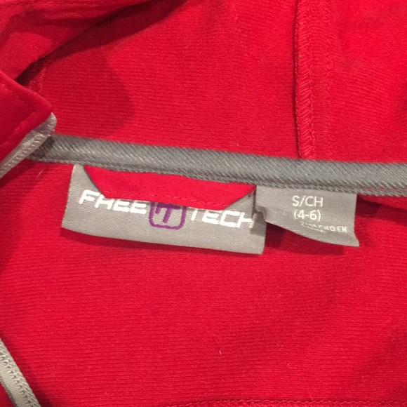 Free tech classic red jacket small - Picture 8 of 8
